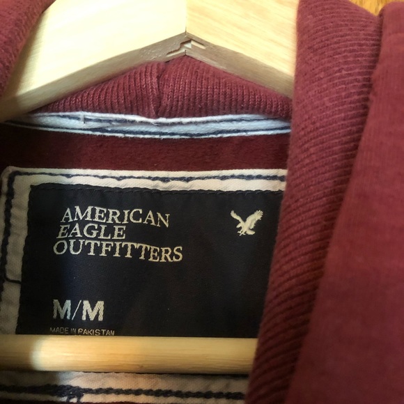 American Eagle Distressed Sweatshirt Size Medium - Picture 8 of 8